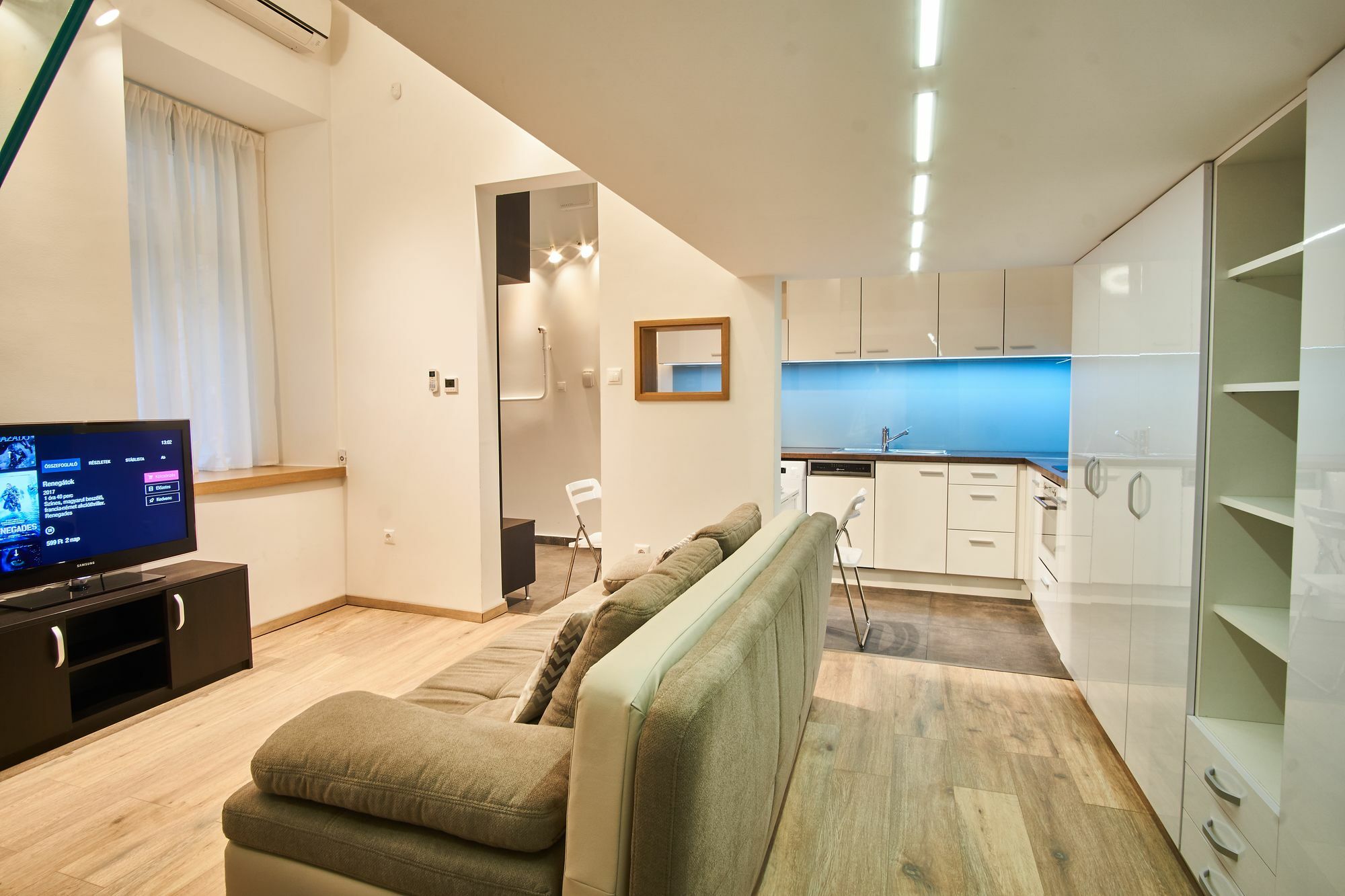 V27 Apartment | Hostaid Будапеща Екстериор снимка
